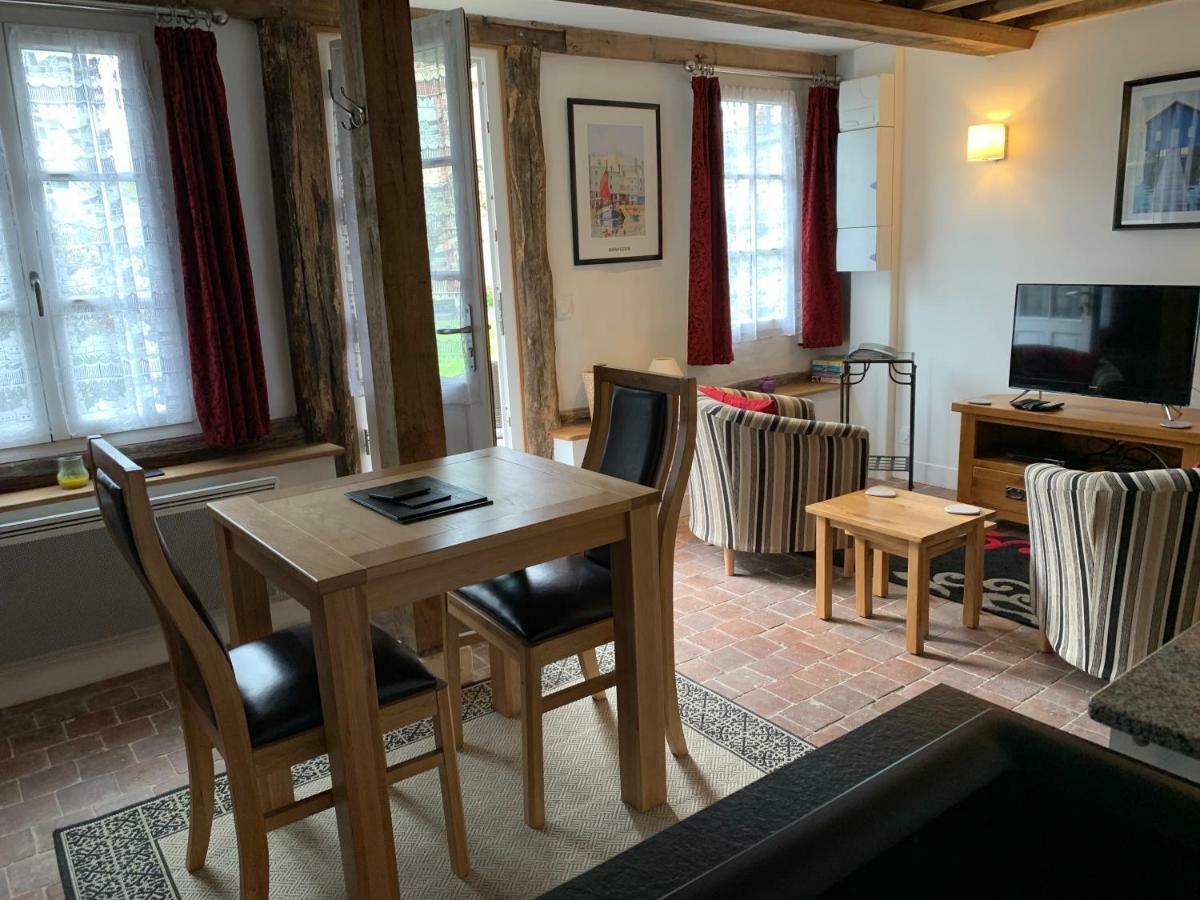 Apple & Cherry Tree Cottages Honfleur Extérieur photo